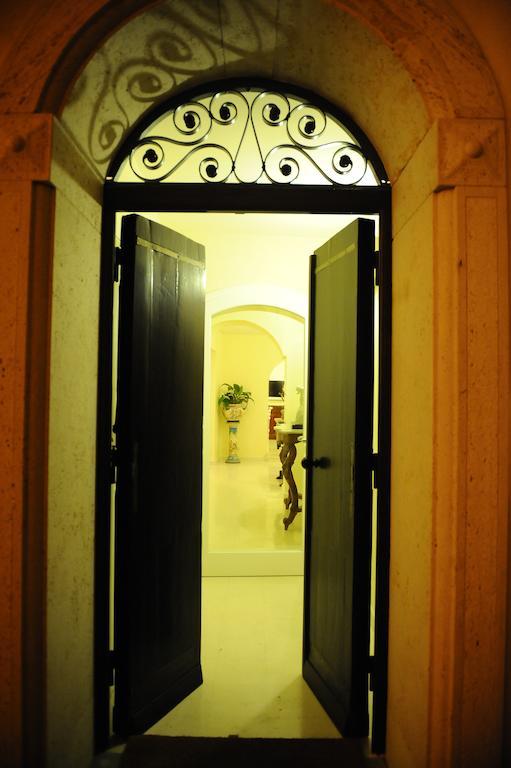 Albergo Le Dodici Lune Montecorvino Rovella Exterior photo